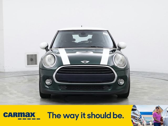 2017 MINI Cooper Hardtop Base