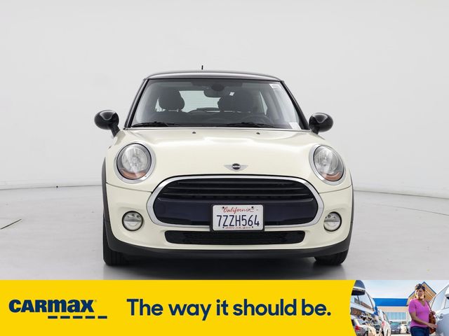 2017 MINI Cooper Hardtop Base