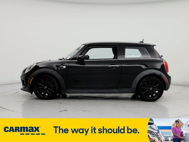 2017 MINI Cooper Hardtop Base