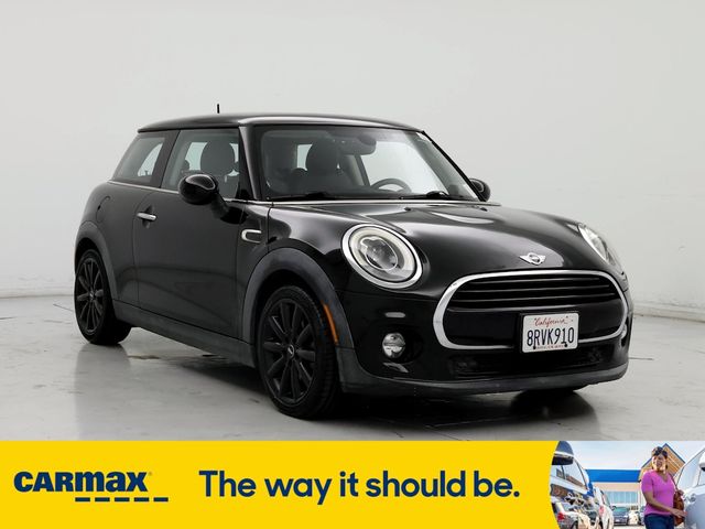 2017 MINI Cooper Hardtop Base