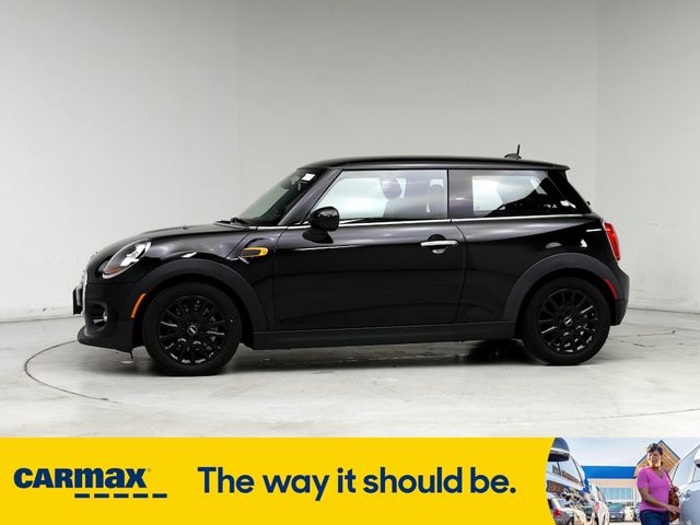 2017 MINI Cooper Hardtop Base