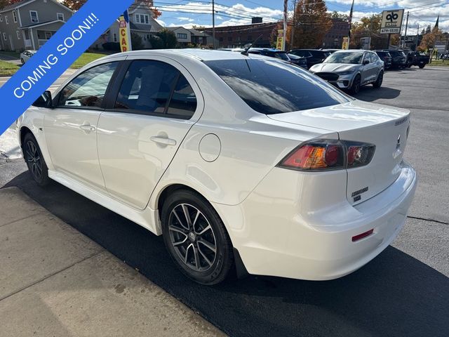 2017 Mitsubishi Lancer ES