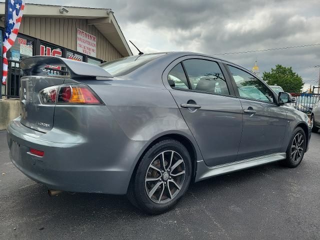 2017 Mitsubishi Lancer ES