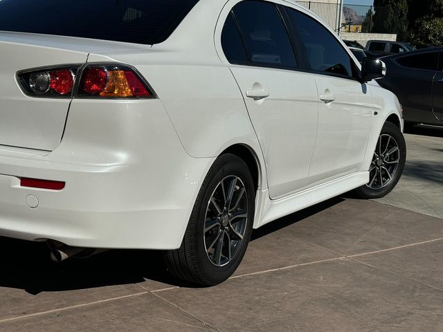 2017 Mitsubishi Lancer ES