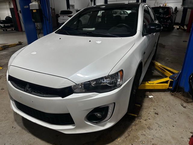 2017 Mitsubishi Lancer ES