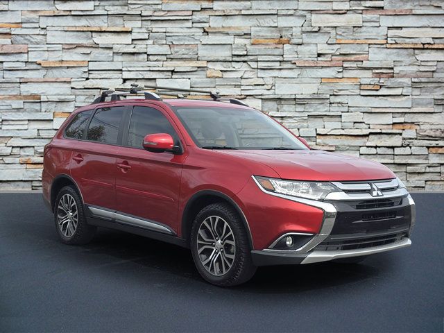 2017 Mitsubishi Outlander SE