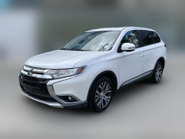 2017 Mitsubishi Outlander 