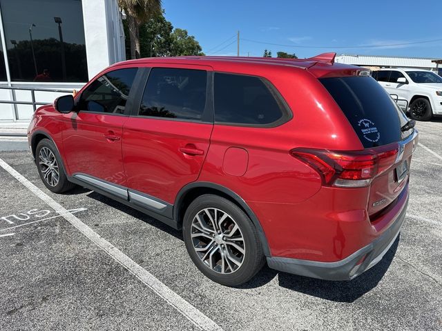 2017 Mitsubishi Outlander 