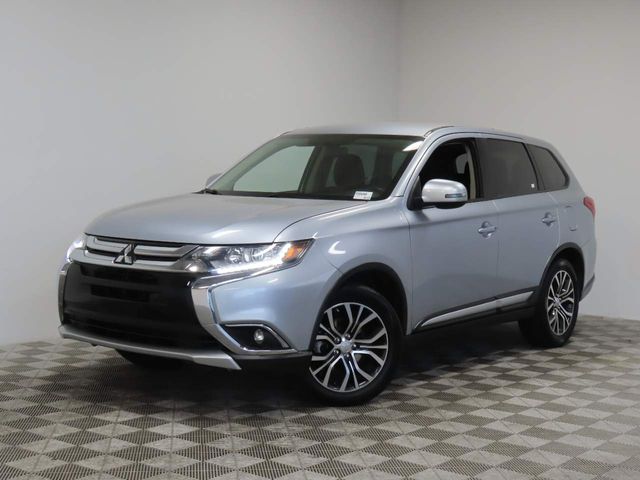 2017 Mitsubishi Outlander 