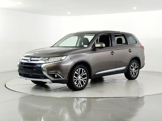2017 Mitsubishi Outlander 