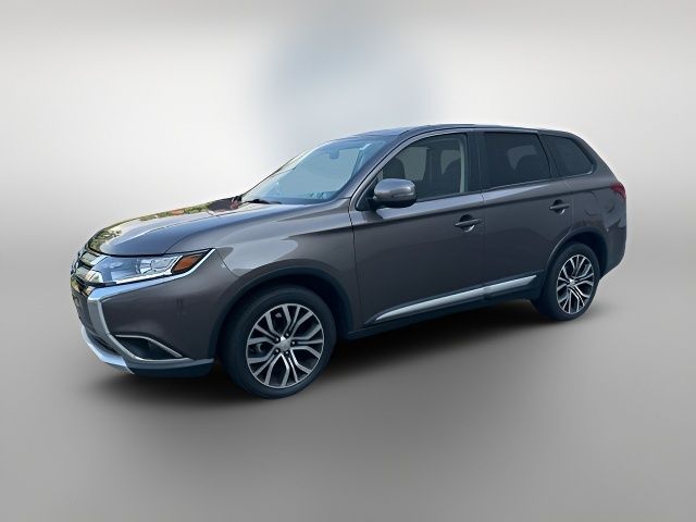 2017 Mitsubishi Outlander SE