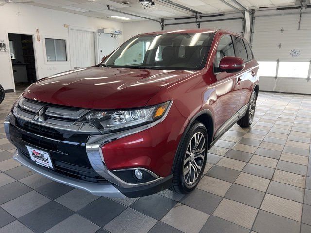 2017 Mitsubishi Outlander SE