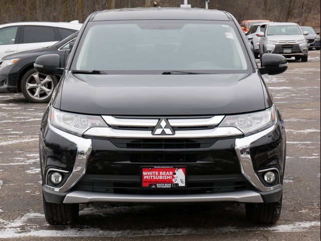 2017 Mitsubishi Outlander SE