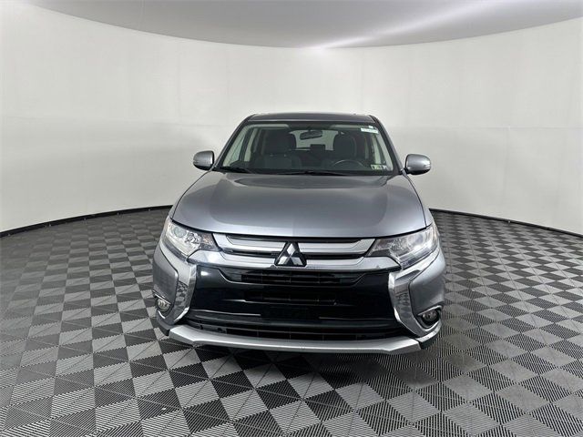 2017 Mitsubishi Outlander SE