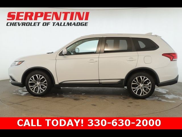 2017 Mitsubishi Outlander SE