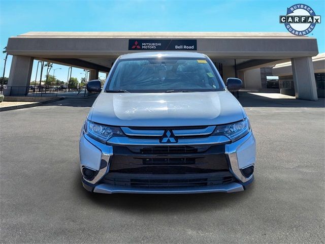 2017 Mitsubishi Outlander ES