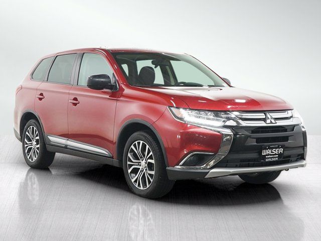2017 Mitsubishi Outlander ES