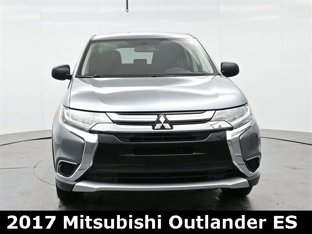 2017 Mitsubishi Outlander ES