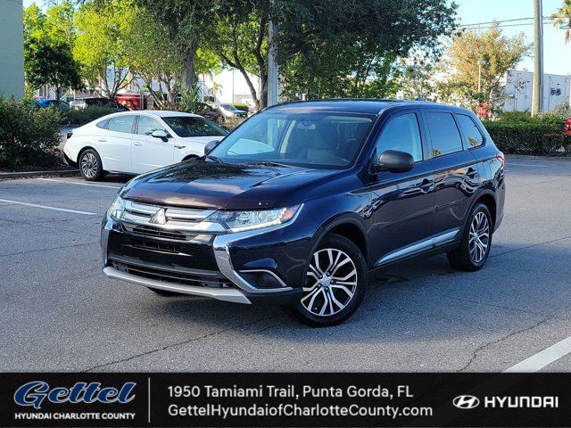 2017 Mitsubishi Outlander ES