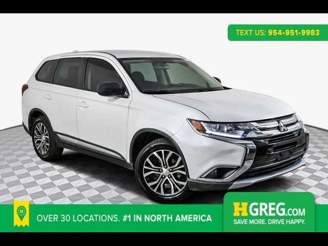 2017 Mitsubishi Outlander ES