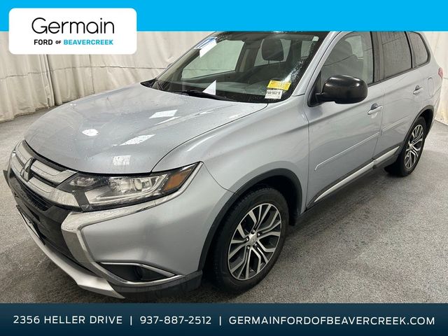 2017 Mitsubishi Outlander ES