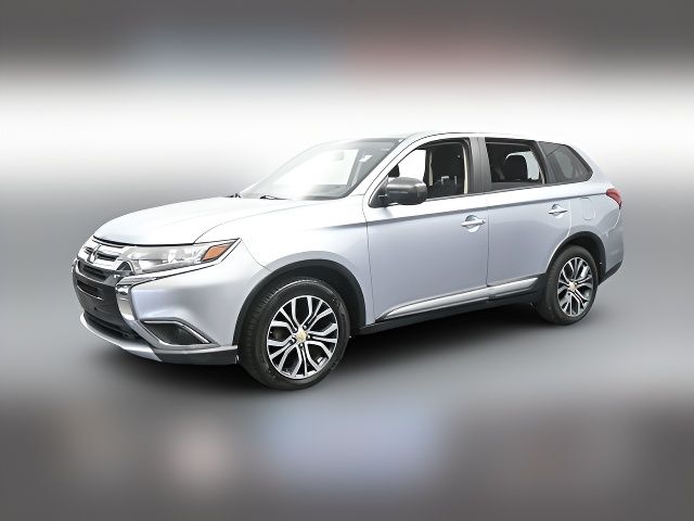 2017 Mitsubishi Outlander ES