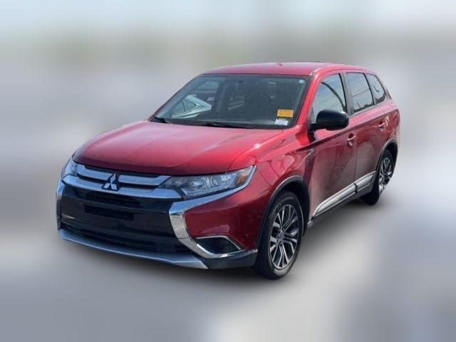 2017 Mitsubishi Outlander ES