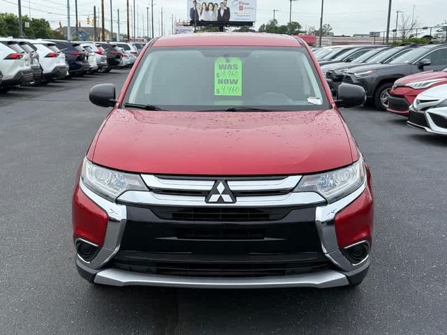 2017 Mitsubishi Outlander ES