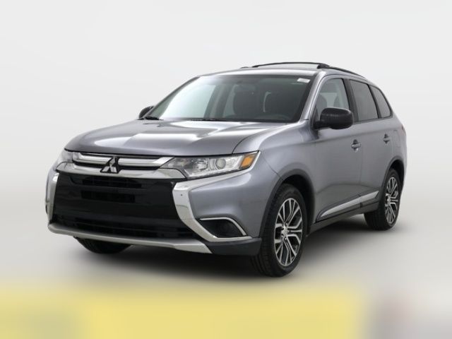 2017 Mitsubishi Outlander ES