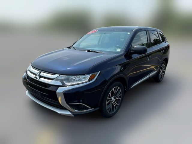 2017 Mitsubishi Outlander ES