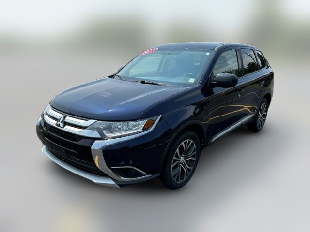 2017 Mitsubishi Outlander ES