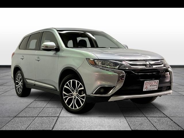 2017 Mitsubishi Outlander SE