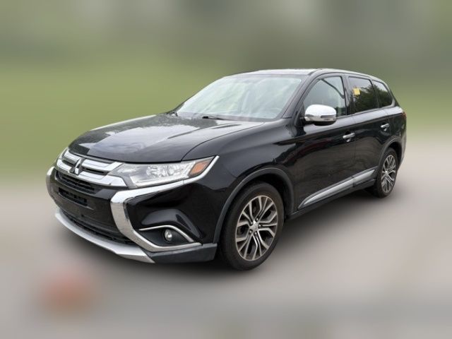 2017 Mitsubishi Outlander SE