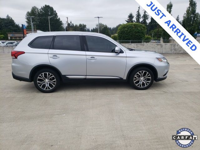 2017 Mitsubishi Outlander SE