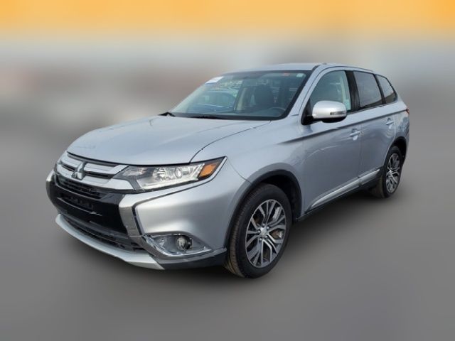 2017 Mitsubishi Outlander SE