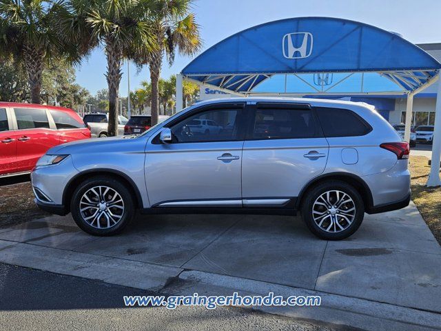 2017 Mitsubishi Outlander SE