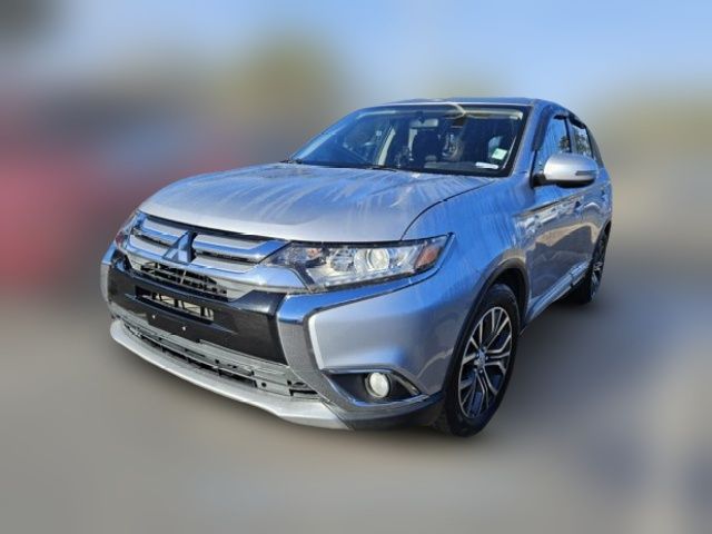 2017 Mitsubishi Outlander SE