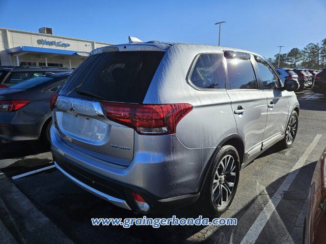 2017 Mitsubishi Outlander SE