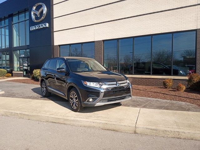 2017 Mitsubishi Outlander SE