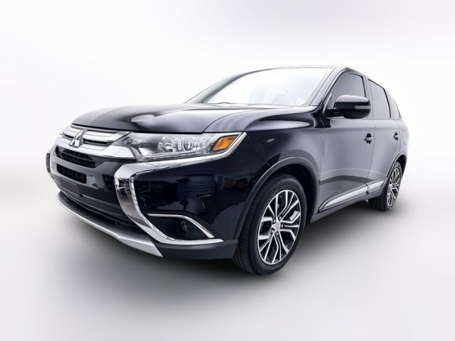 2017 Mitsubishi Outlander SE