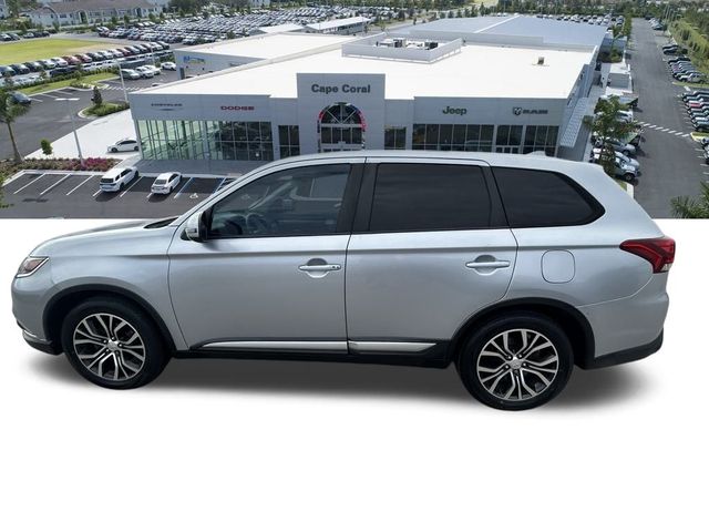 2017 Mitsubishi Outlander SE