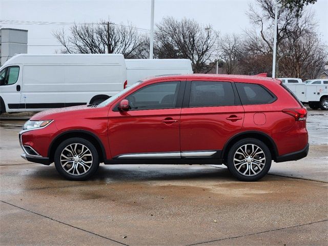 2017 Mitsubishi Outlander SE