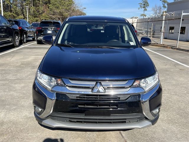 2017 Mitsubishi Outlander SE