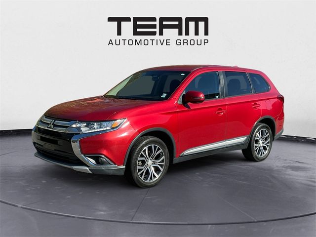 2017 Mitsubishi Outlander SE