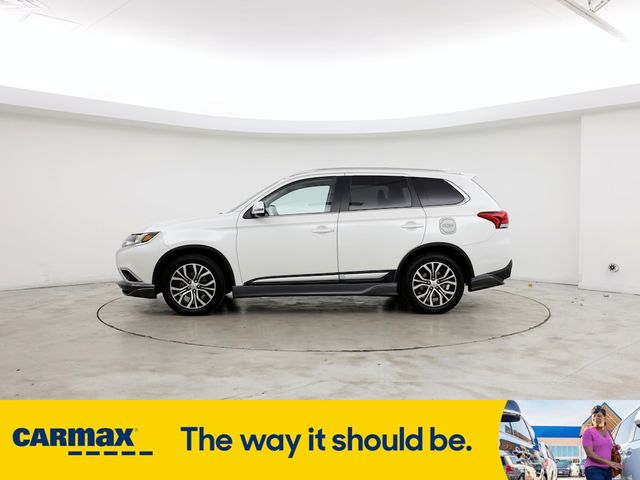 2017 Mitsubishi Outlander SE