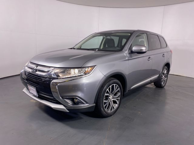 2017 Mitsubishi Outlander SE