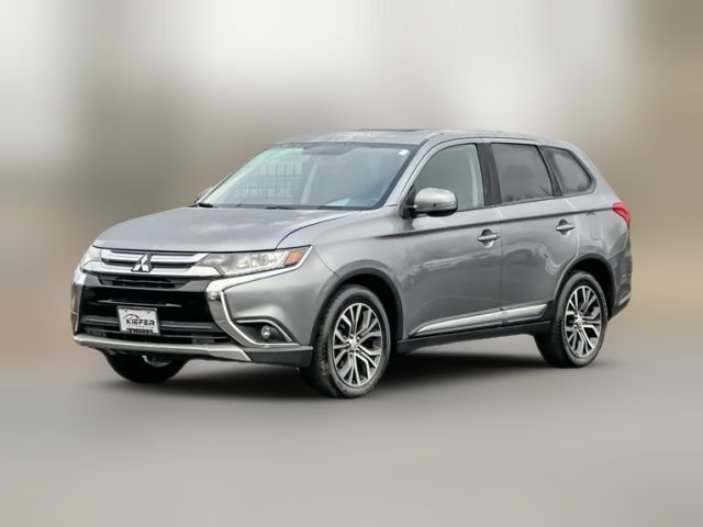 2017 Mitsubishi Outlander SE