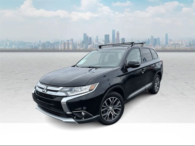 2017 Mitsubishi Outlander SE