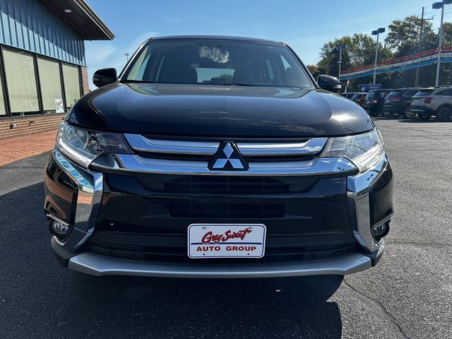 2017 Mitsubishi Outlander SE