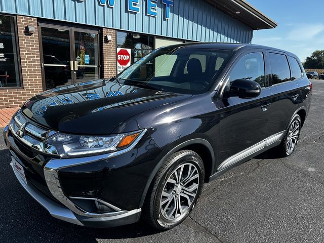 2017 Mitsubishi Outlander SE